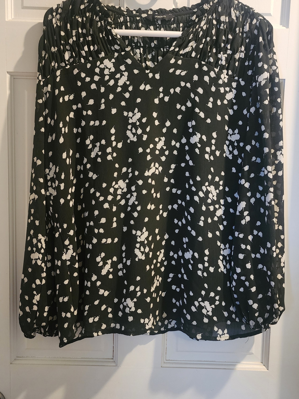 Dark Green and White Dot Print Women's Blouse- Unbranded